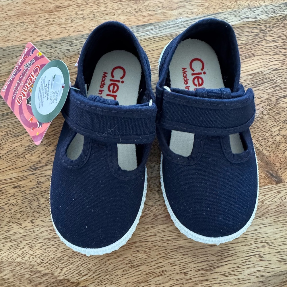 Cientas Tstrap navy shoes